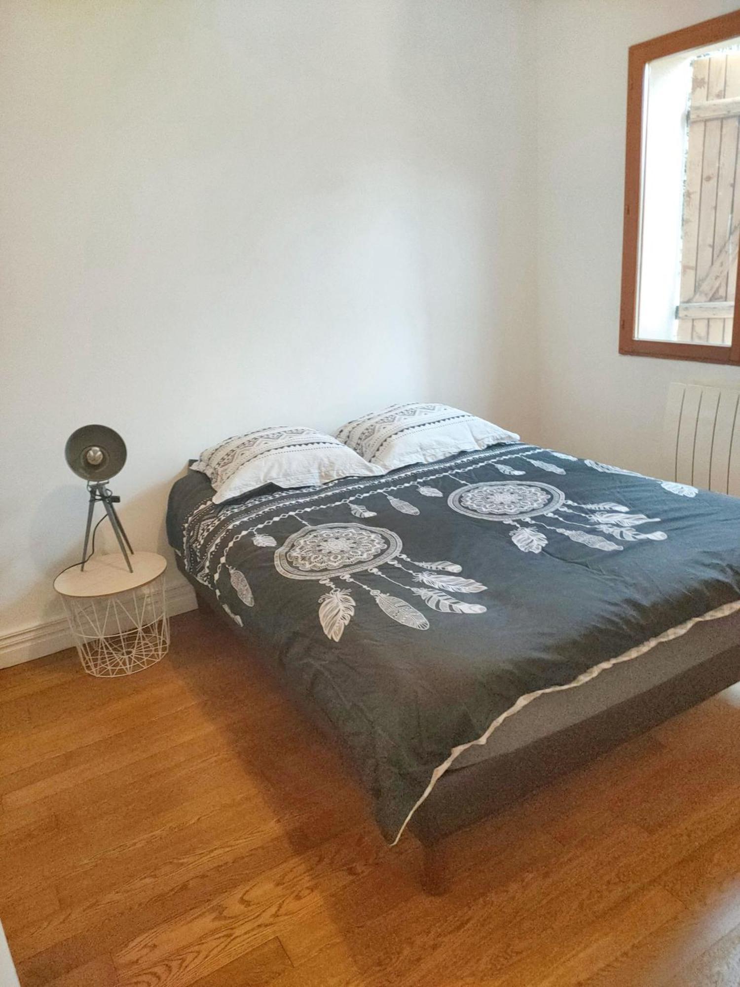 Maison Charmante A Vierzon Avec Jardin Prive Екстериор снимка