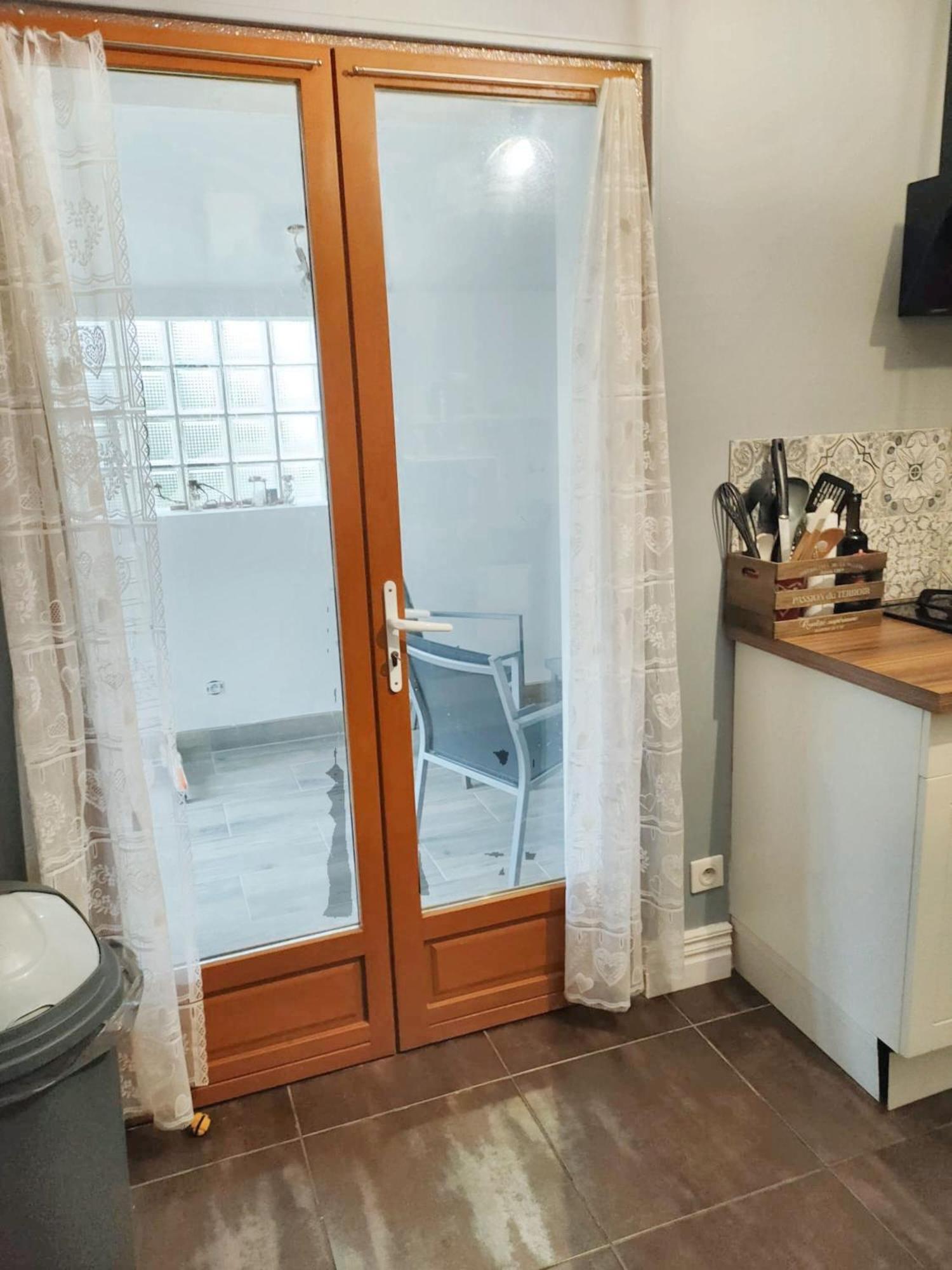 Maison Charmante A Vierzon Avec Jardin Prive Екстериор снимка